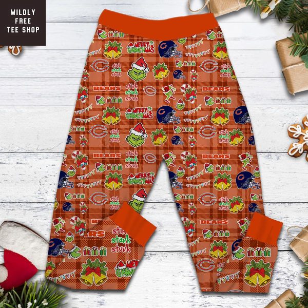 Chicago Bears They Hate Us Because They Ain't Us Grinch Pajamas Set